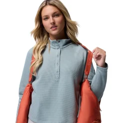 Amaze Puff Hooded Jacket - Women's