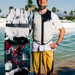 Arc Comp Vest