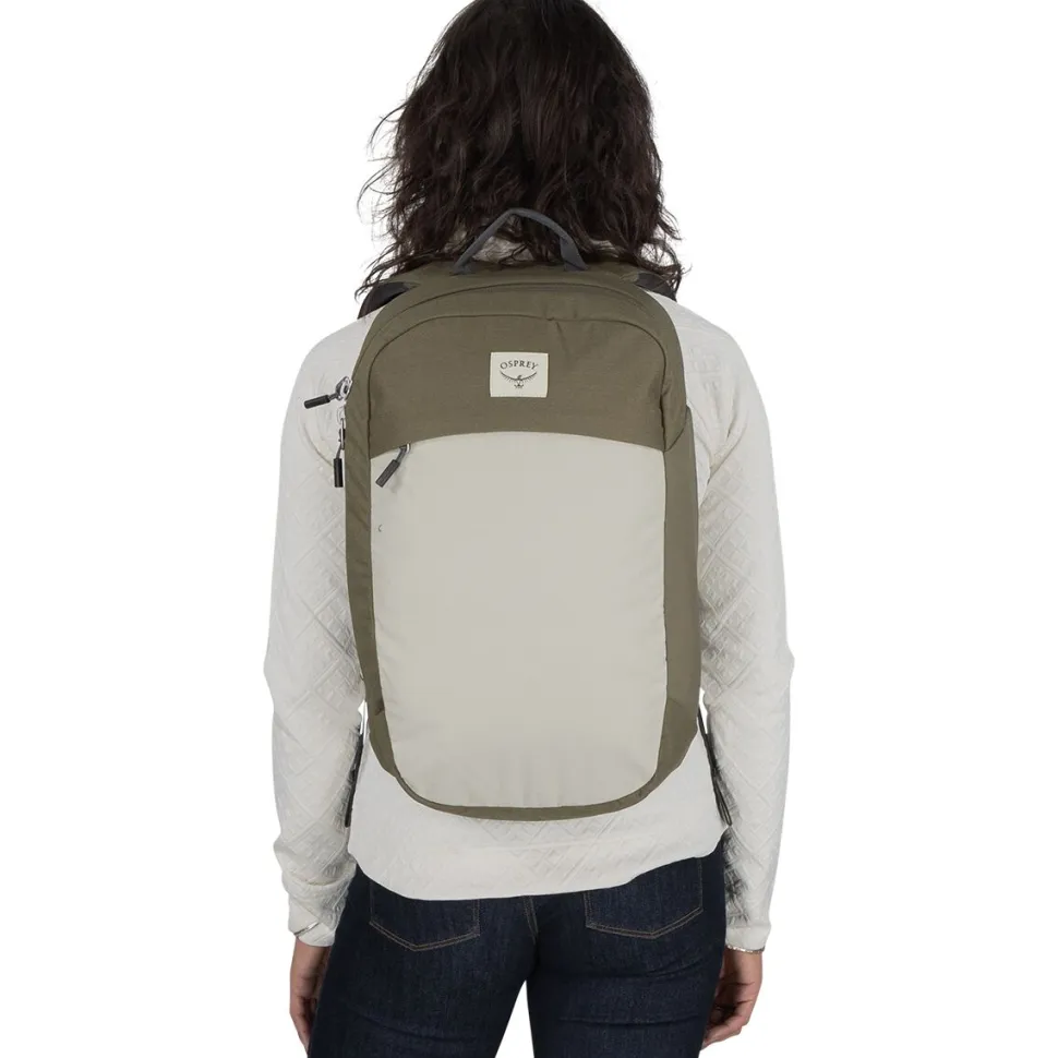 Arcane Large 20L Daypack