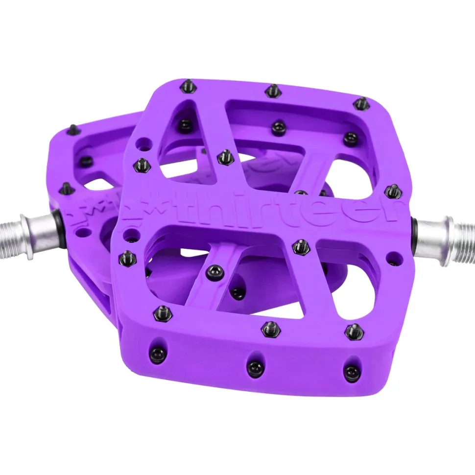 Base Flat Pedals
