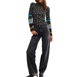 Bold Bowery Cuff Top - Women's