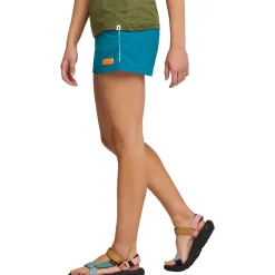 Brinco Solid Short - Women's
