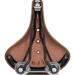 B67 S Saddle - Women's