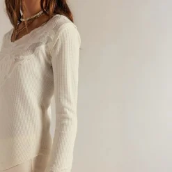 Butterfly Cuff Top - Women's