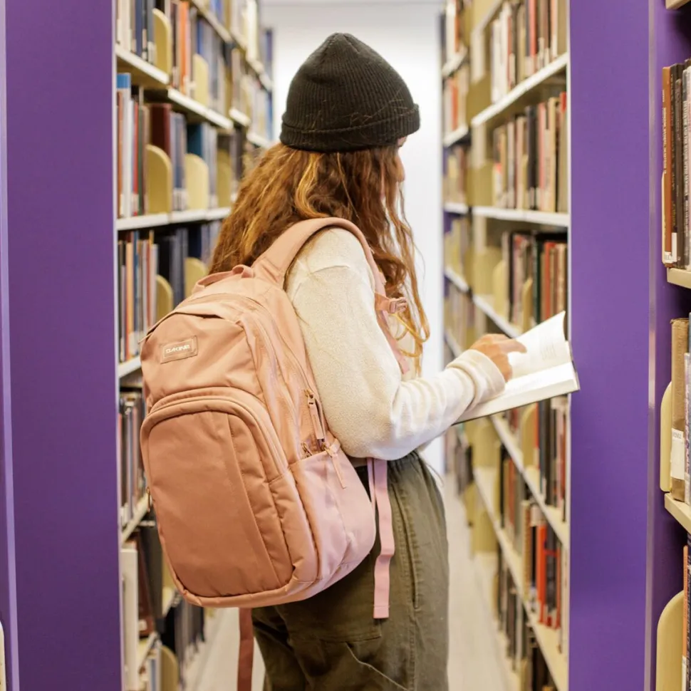Campus M 25L Backpack
