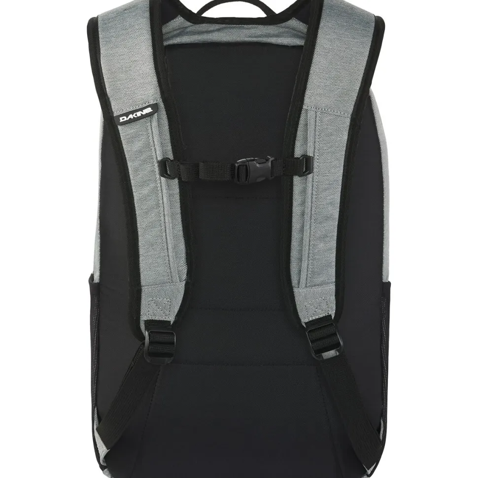 Campus M 25L Backpack