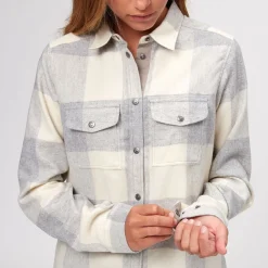 Canada Long-Sleeve Shirt - Women's