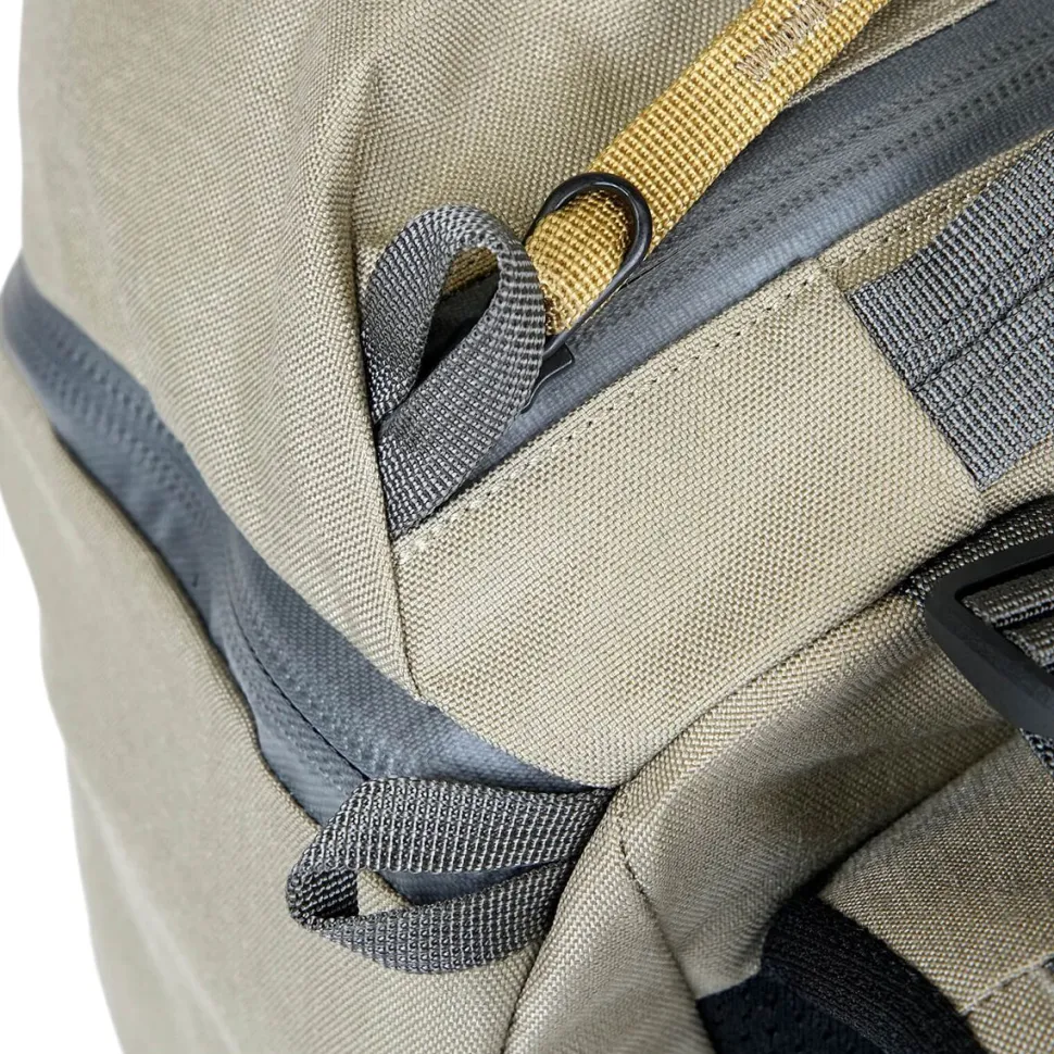 Catalyst 22 Backpack