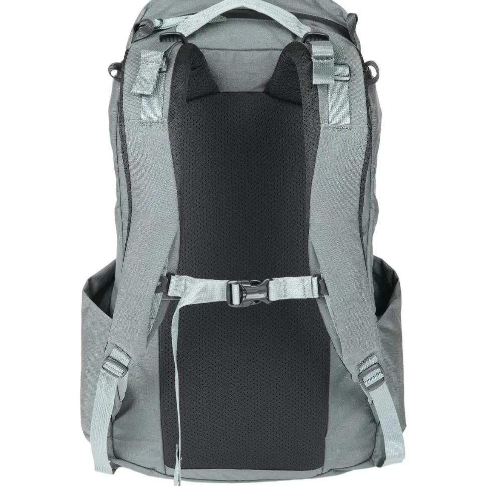 Catalyst 22 Backpack