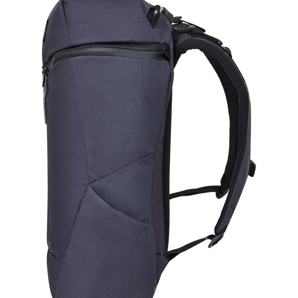 Catalyst 22 Backpack