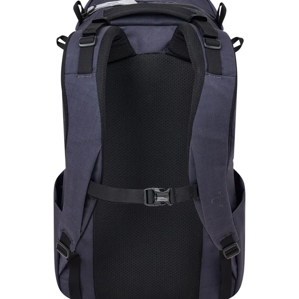 Catalyst 22 Backpack