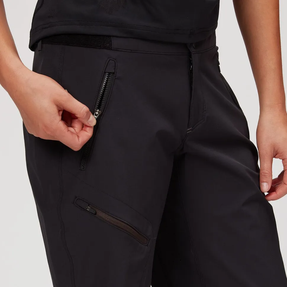 C5 Short - Women's