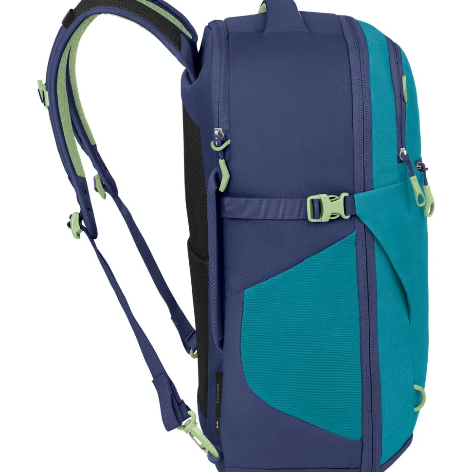 Daylite Carry-On 35L Travel Pack
