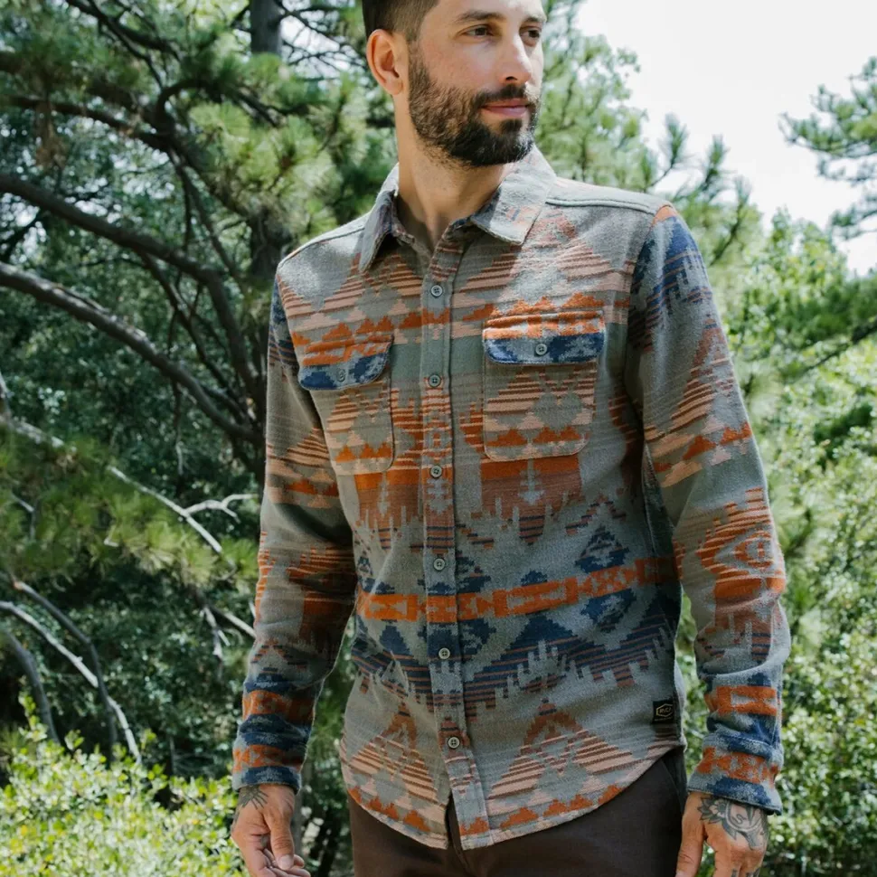 Dayshift Blanket Long-Sleeve Flannel - Men's