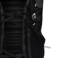 Distance 8L Backpack
