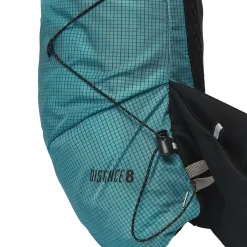 Distance 8L Backpack - Women's