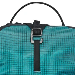 Distance 8L Backpack - Women's