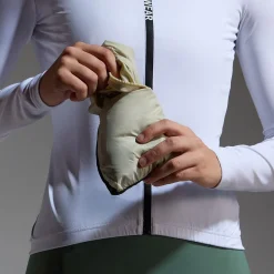 Distance Windbreaker Vest - Women's