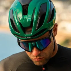 Elemento Helmet