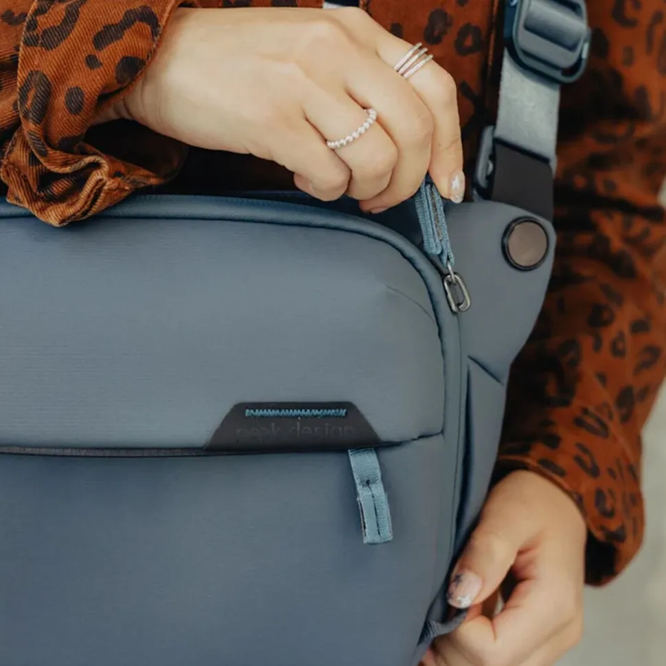 Everyday 3L Sling Bag
