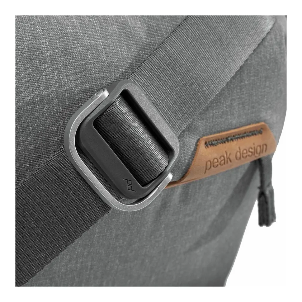 Everyday 3L Sling Bag