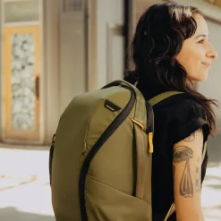 Everyday 20L Zip Backpack