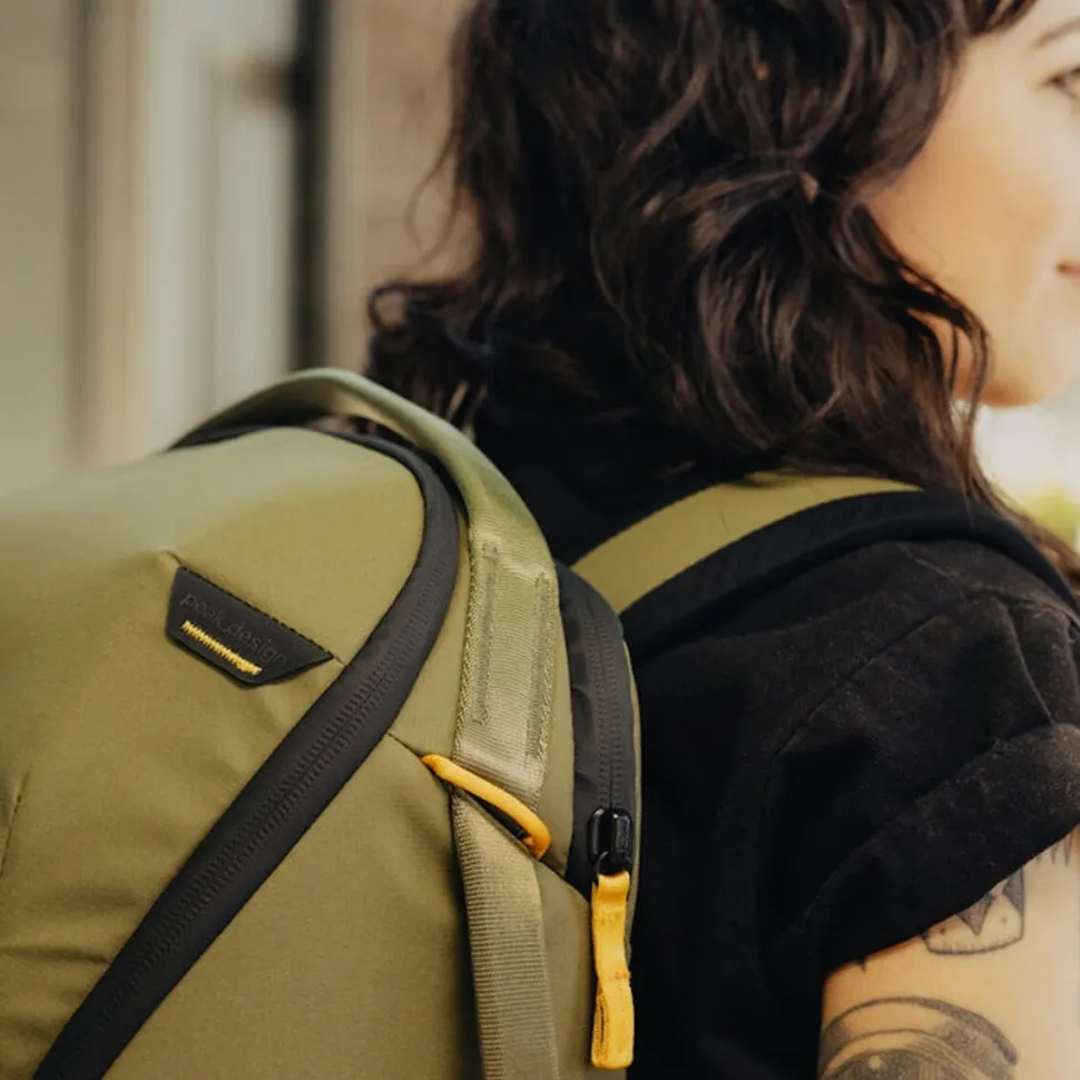 Everyday 20L Zip Backpack