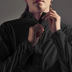 Fernflow Hooded Windbreaker - Women's