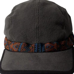 Fleece Strapcap