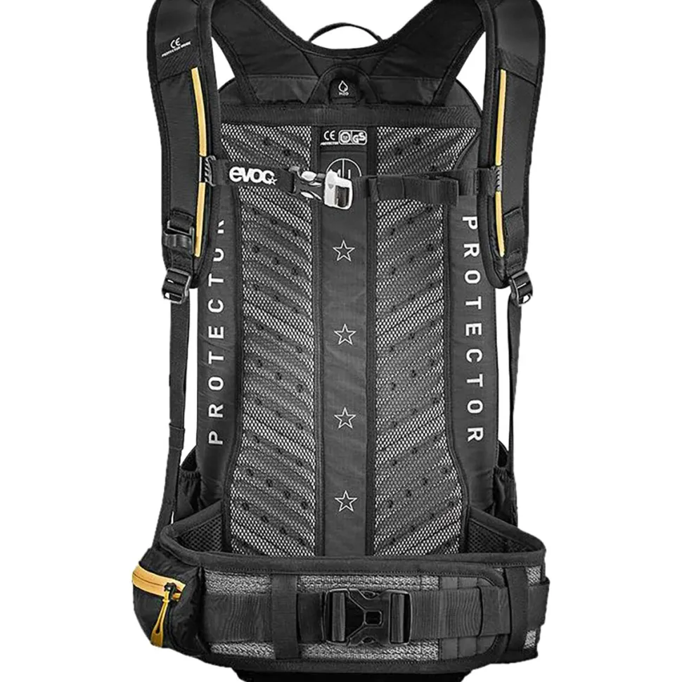FR Trail Blackline Protector Hydration Pack