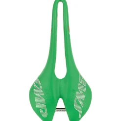F30 Saddle