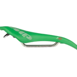 F30 Saddle