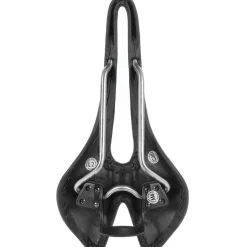 F30 Saddle
