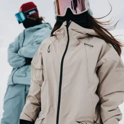 Futuretrust 2L Jacket