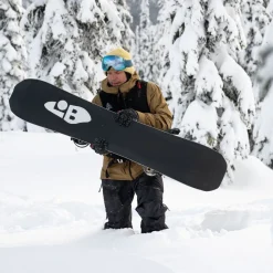 Golden Orca Snowboard - 2026