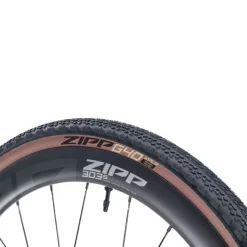 G40 XPLR Tubeless Tire
