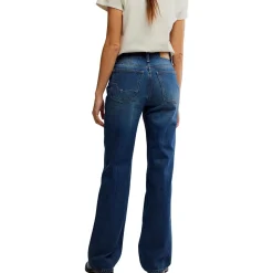 Holly Bootcut Jean - Women's