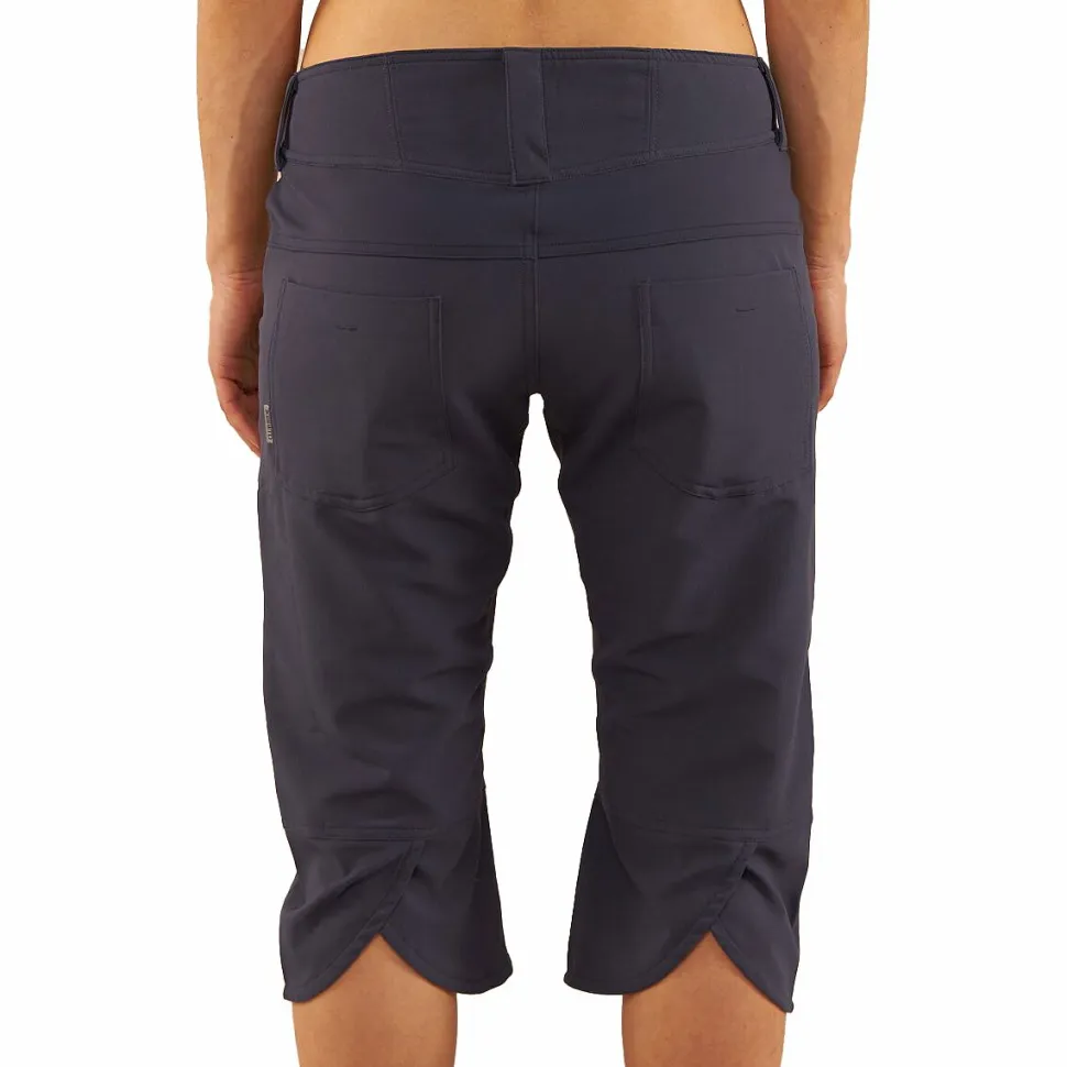 Joanie Capri - Women's