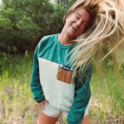 Kelowna Pullover Sweatshirt - Women's