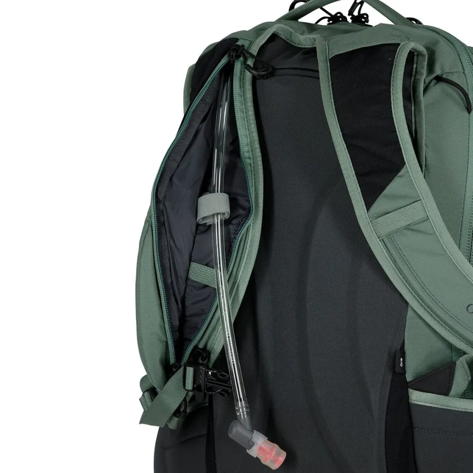 Kresta 20L Backpack - Women's