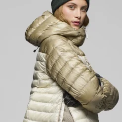 Lofoten Down800 Anorak - Women's
