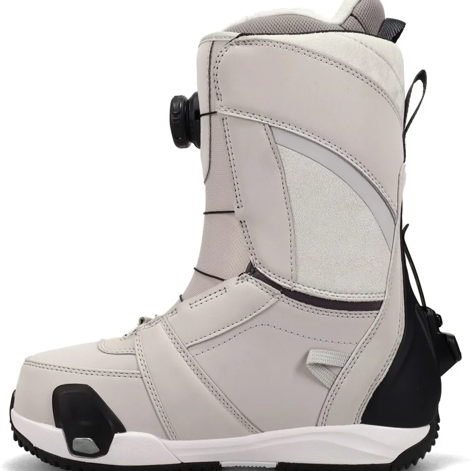 Lotus Step On Snowboard Boot - 2026 - Women's