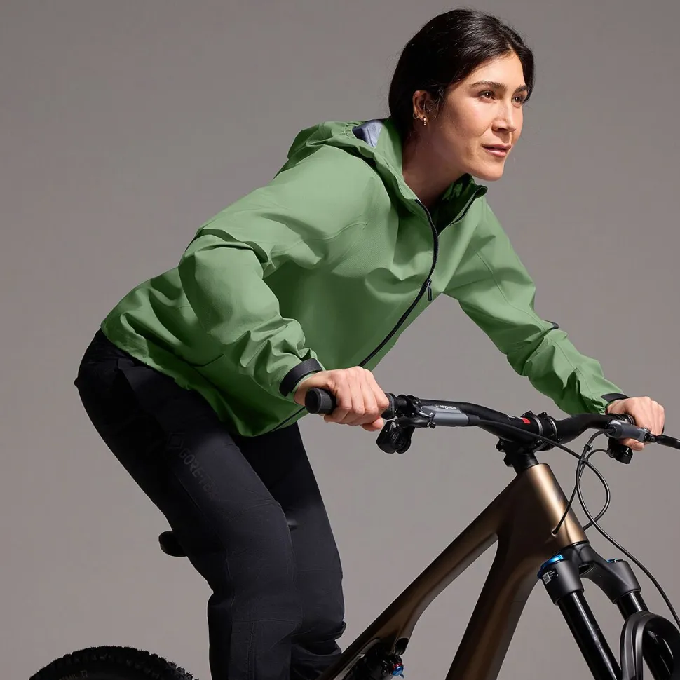 LUPRA 2.0 GORE-TEX Hooded Jacket - Women's