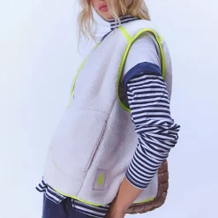 Mountain High Vest - Women's