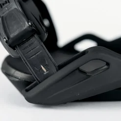 One Snowboard Binding - 2026