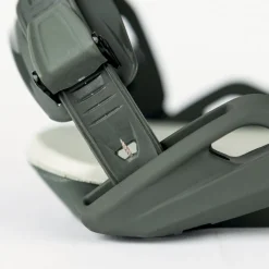 One Snowboard Binding - 2026