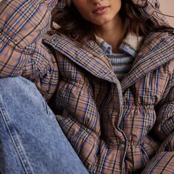 Party Of One Puffer Jacket - Women's