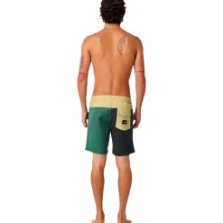 Plain Jane Blocked 16in Trunk - Men's