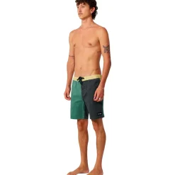 Plain Jane Blocked 16in Trunk - Men's