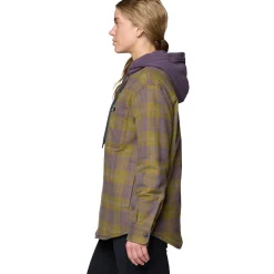 Plusher Microchill Lined Shacket - Women's